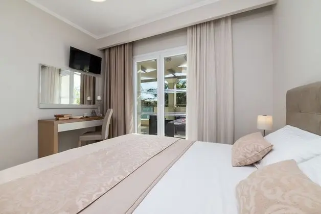 Luxury Villa, 3 Yatak Odası, Havuz Manzaralı
