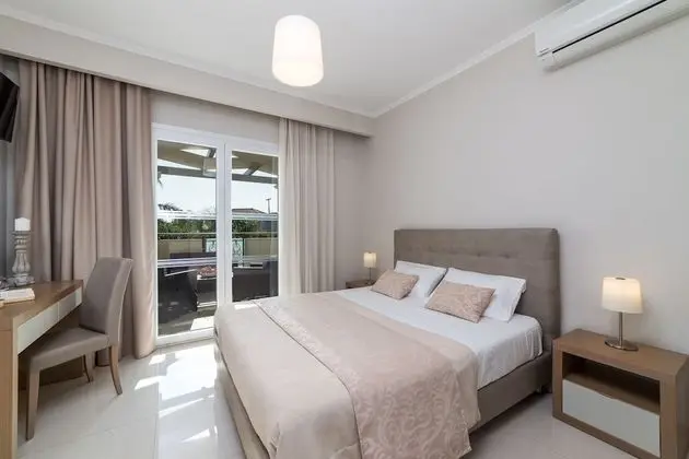 Luxury Villa, 3 Yatak Odası, Havuz Manzaralı