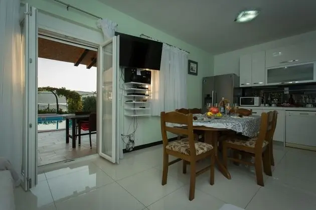 Villa, Kişiye Özel Havuzlu