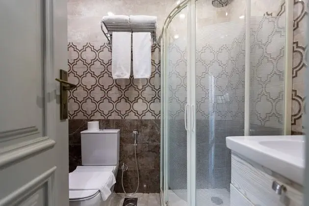 Superior Double Room With Panoramic Pyramids View & Balcony
