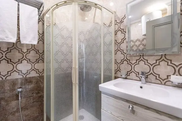 Superior Double Room With Panoramic Pyramids View & Balcony