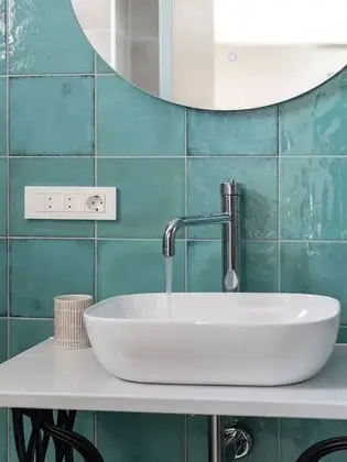 Tek Büyük Yataklı Oda (Double Room with Sea View 2)