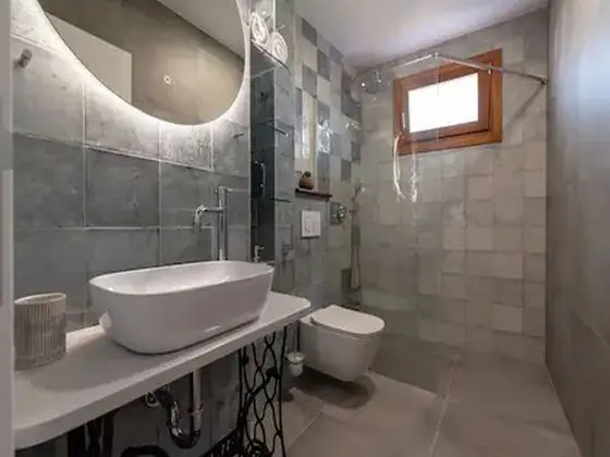 Tek Büyük Yataklı Oda (Double Room with Sea View 4)