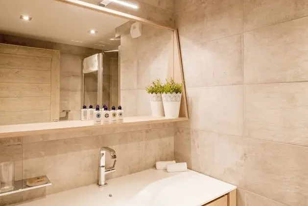 Apart Daire, Birden Çok Yatak, Sigara İçilmez, Vadi Manzaralı