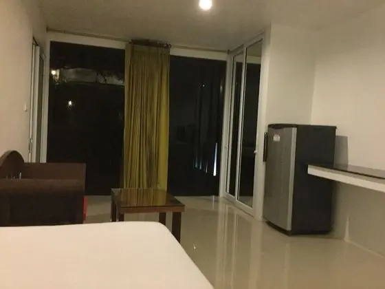 Medium Double Room 2