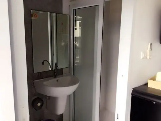 Medium Double Room 2
