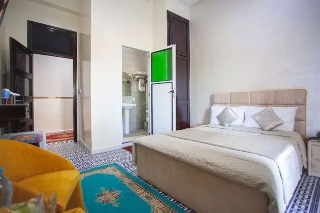 Standard Tek Büyük Yataklı Oda