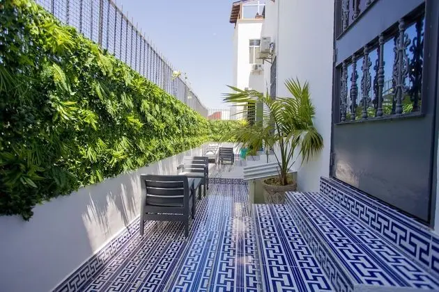 Standard Tek Büyük Yataklı Oda