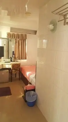 Tek Büyük Yataklı Oda, Zemin Kat