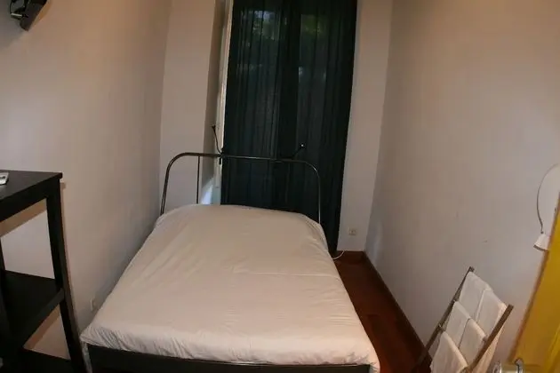 Tek Büyük Yataklı Oda, Ortak Banyo