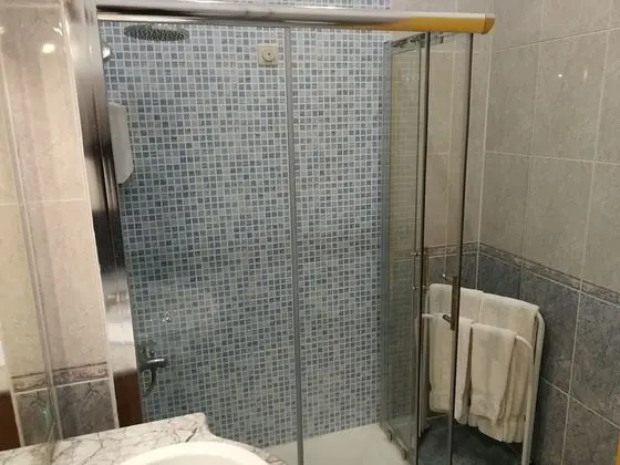Tek Büyük Yataklı Oda, Özel Banyo