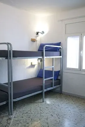 Ortak Ranzalı Oda, Karma Ranzalı Oda (1 bed in a 6-Bed Dormitory Room)