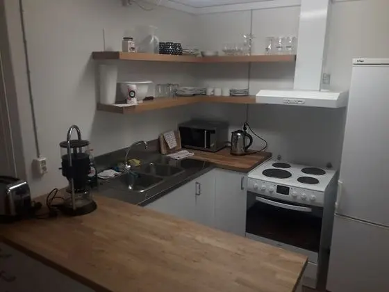 Basic Tek Büyük veya İki Ayrı Yataklı Oda, Ortak Banyo