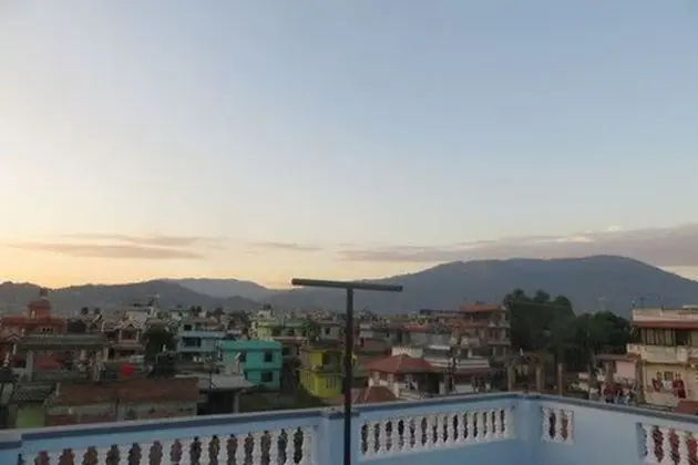 Ortak Ranzalı Oda, Sadece kadınlar için, Ortak Banyo