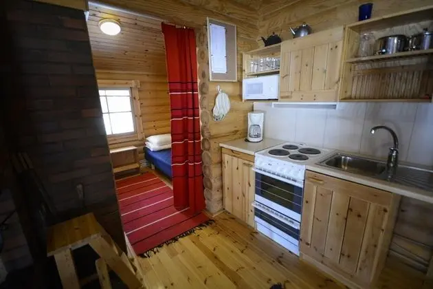 Kır Evi, Sauna, Göl Manzaralı (Karpalo)