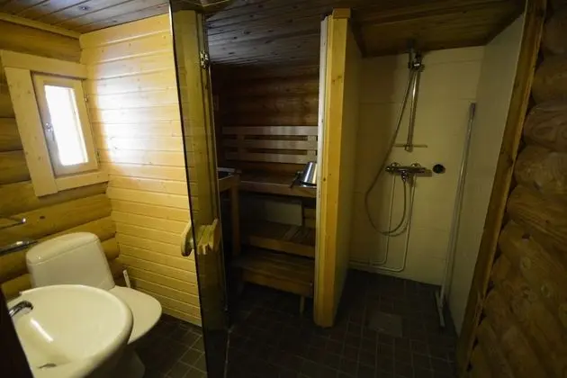 Kır Evi, Sauna, Göl Manzaralı (Karpalo)