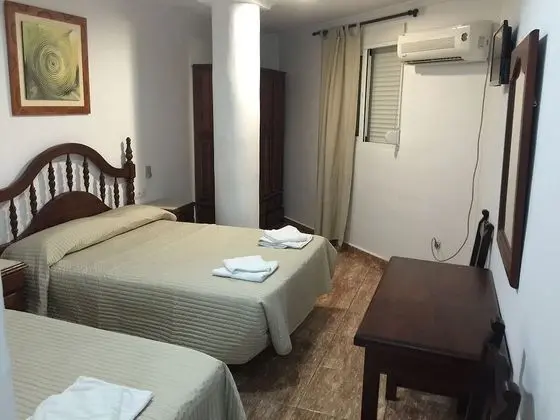 Dört Kişilik Oda