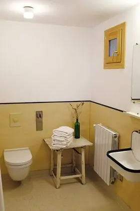 Family Stüdyo (Zelai)