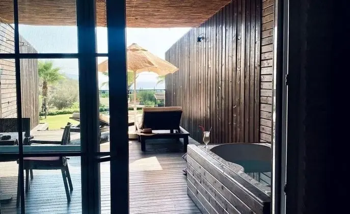 Standard Double Panoramic Terrace With Jacuzzi Room