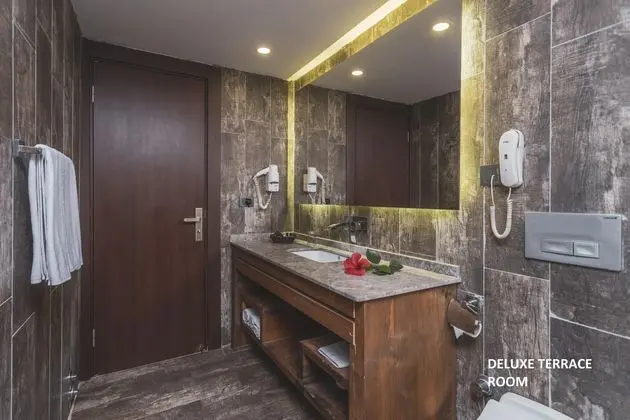 Teras Deluxe Oda