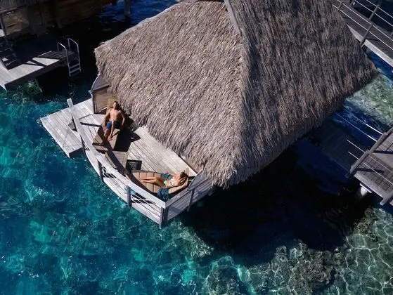 Bungalov, Deniz Üstü