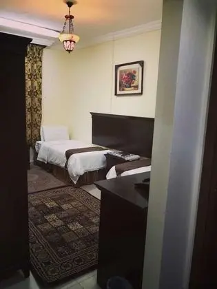 Üç Kişilik Oda