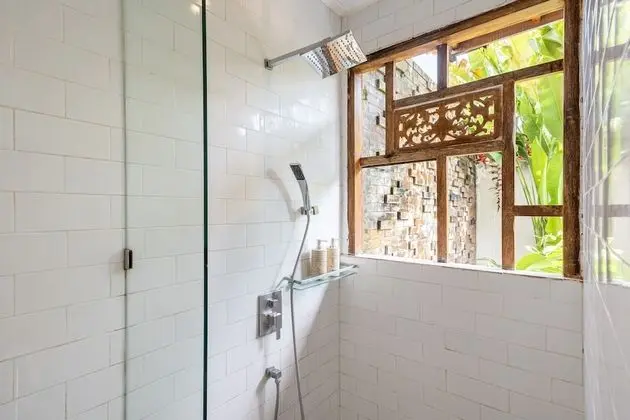 1 Bedroom Villa with Private Pool & Bathtub