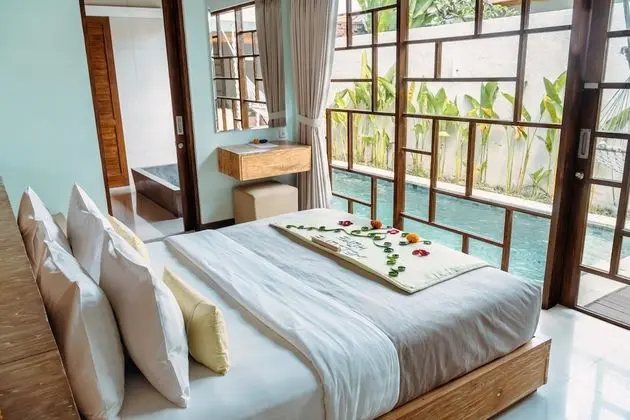Royal 1 Bedroom Villa with Private Pool & Bathtub