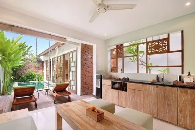 Royal 1 Bedroom Villa with Private Pool & Bathtub