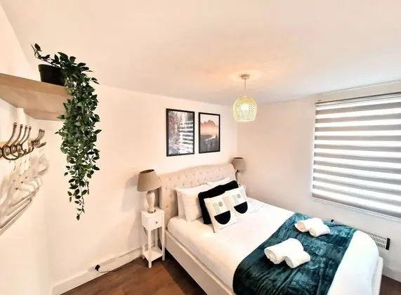 Apart Daire, Banyolu/Duşlu (Flat11-104 Tib Street)