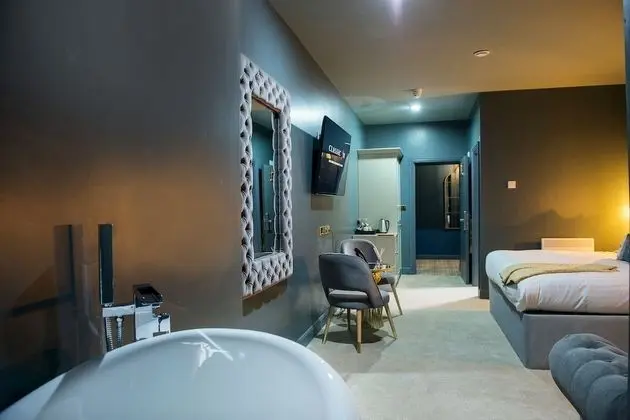 Deluxe Tek Büyük Yataklı Oda