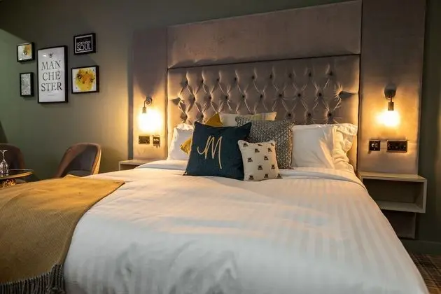 Deluxe Tek Büyük Yataklı Oda