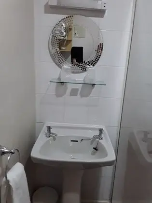 Tek Büyük Yataklı Oda (Room 10)