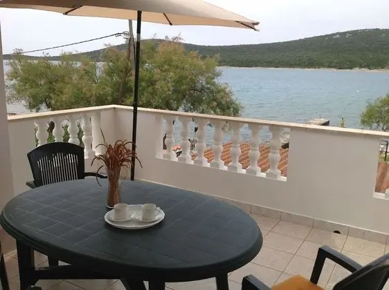 Apart Daire, Deniz Manzaralı (1)