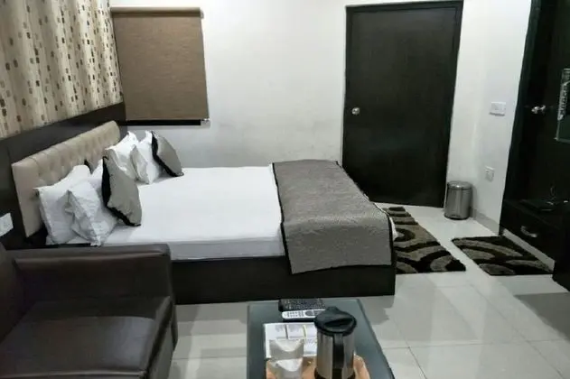Luxury Tek Büyük Yataklı Oda, Şehir Manzaralı