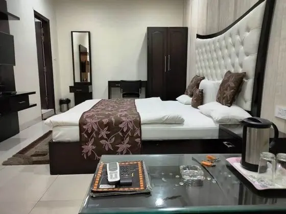 Superior Tek Büyük Yataklı Oda, 1 Çift Kişilik Yatak, Şehir Manzaralı