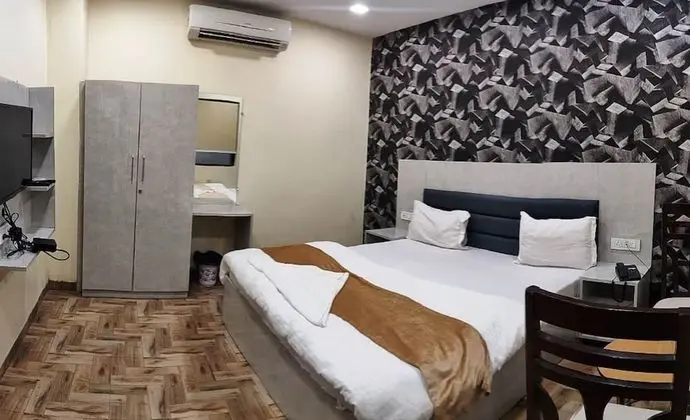 Superior Tek Büyük veya İki Ayrı Yataklı Oda