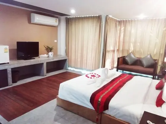 Deluxe Tek Büyük Yataklı Oda