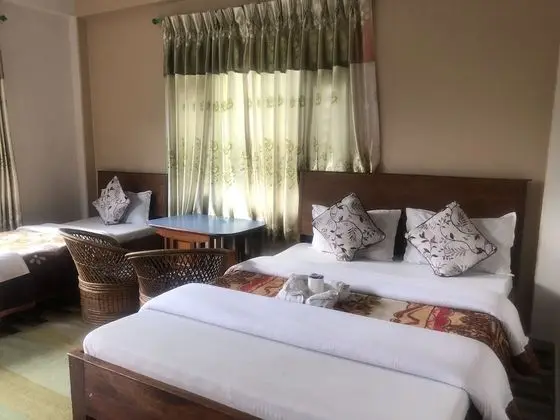 Deluxe Tek Büyük Yataklı Oda