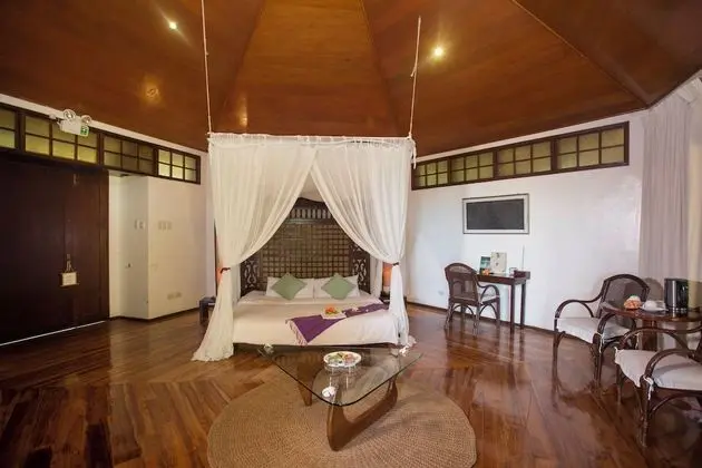 Digital Detox Villa