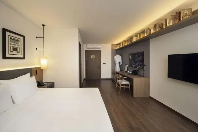 Deluxe Tek Büyük Yataklı Oda