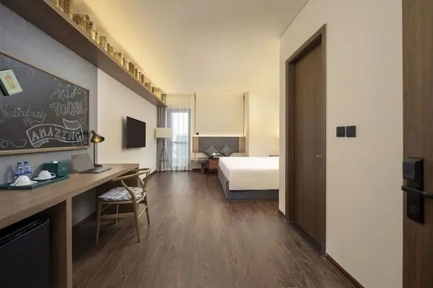 Deluxe Tek Büyük Yataklı Oda