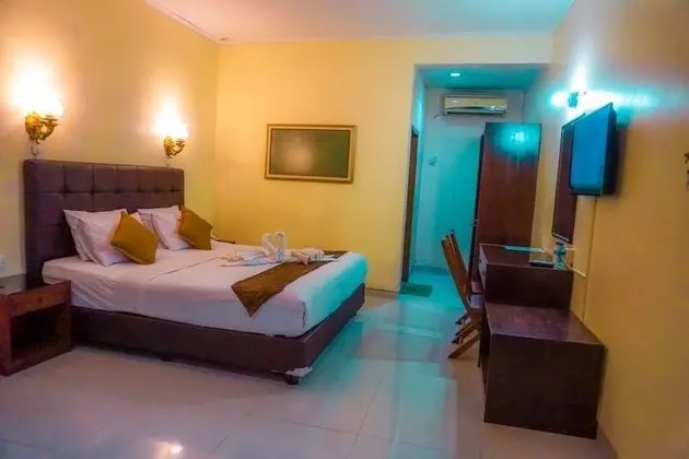Deluxe Tek Büyük Yataklı Oda