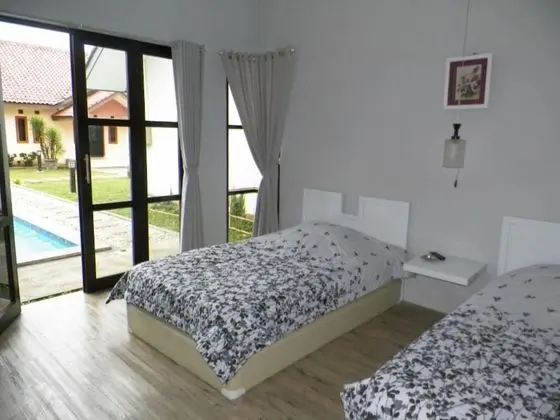 Oda (1 Villa and 3 Deluxe Room)