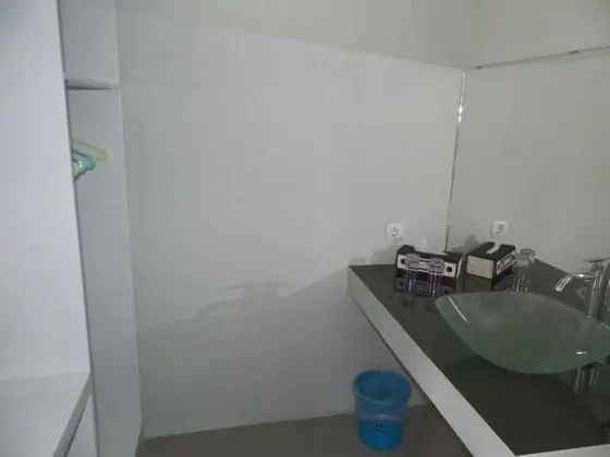 Oda (2 Villa and 3 Deluxe Room)