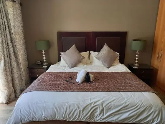 Luxury İki Ayrı Yataklı Oda