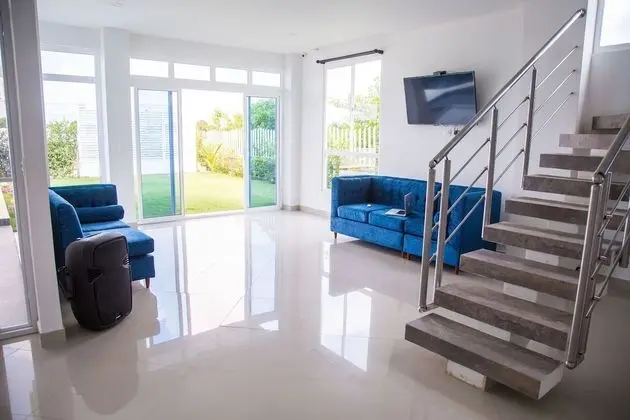 Ev, 4 Yatak Odası, Engellilere Uygun, Balkon