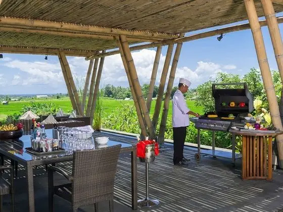 Villa (Mandalay)
