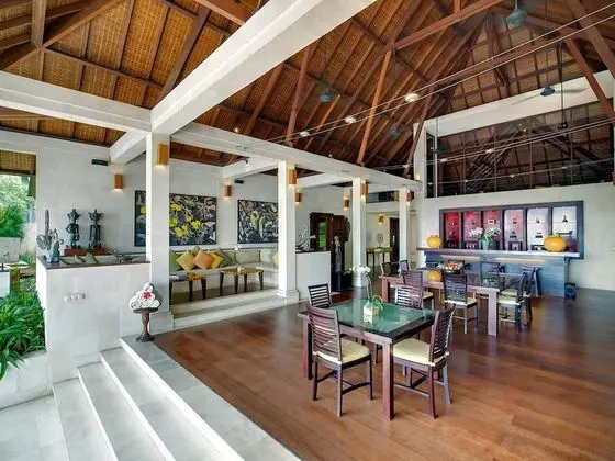 Villa (Mandalay)