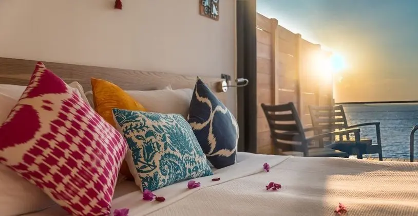 Romantic Oda, Kişiye Özel Havuzlu, Deniz Manzaralı